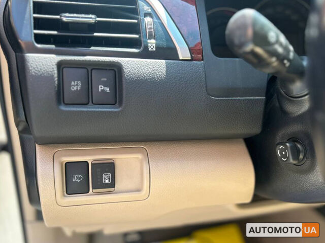 Бежевий Тойота Камрі, об'ємом двигуна 2.5 л та пробігом 157 тис. км за 13800 $, фото 8 на Automoto.ua