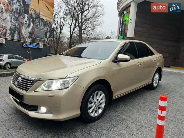 Бежевий Тойота Камрі, об'ємом двигуна 2.5 л та пробігом 247 тис. км за 12350 $, фото 96 на Automoto.ua