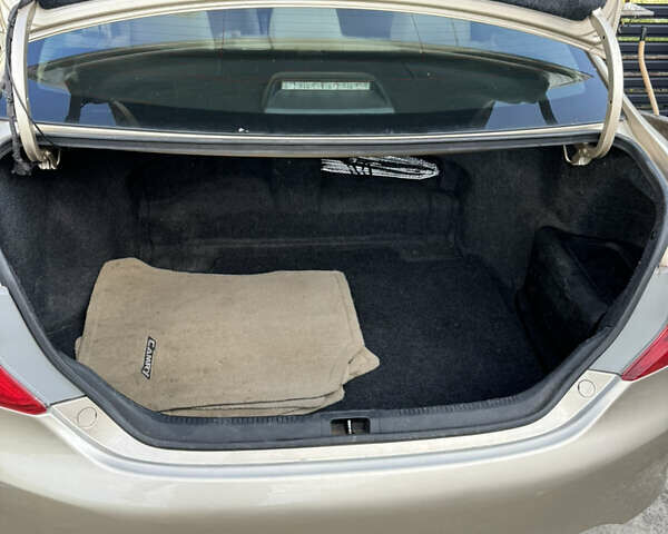 Бежевый Тойота Камри, объемом двигателя 2.49 л и пробегом 160 тыс. км за 10500 $, фото 3 на Automoto.ua