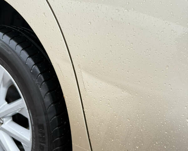 Тойота Камри 2012 в Броварах на Automoto.ua Бежевый Тойота Камри, объемом двигателя 2.49 л и пробегом 275 тыс. км за 12900 $, фото 14 на Automoto.ua