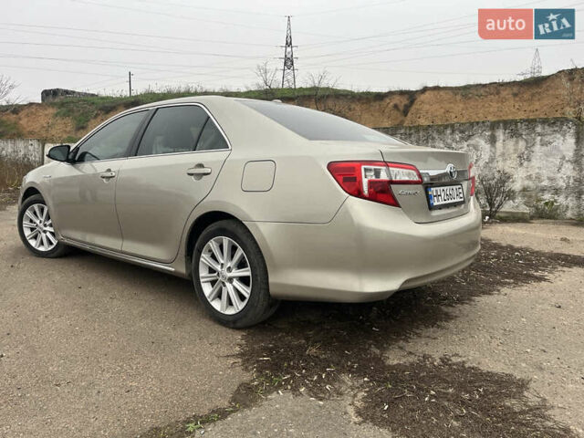 Бежевий Тойота Камрі, об'ємом двигуна 2.49 л та пробігом 126 тис. км за 14300 $, фото 3 на Automoto.ua