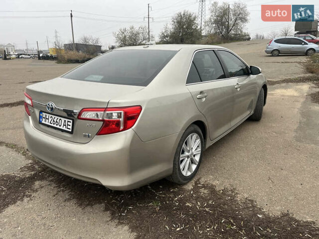 Бежевий Тойота Камрі, об'ємом двигуна 2.49 л та пробігом 126 тис. км за 14300 $, фото 4 на Automoto.ua