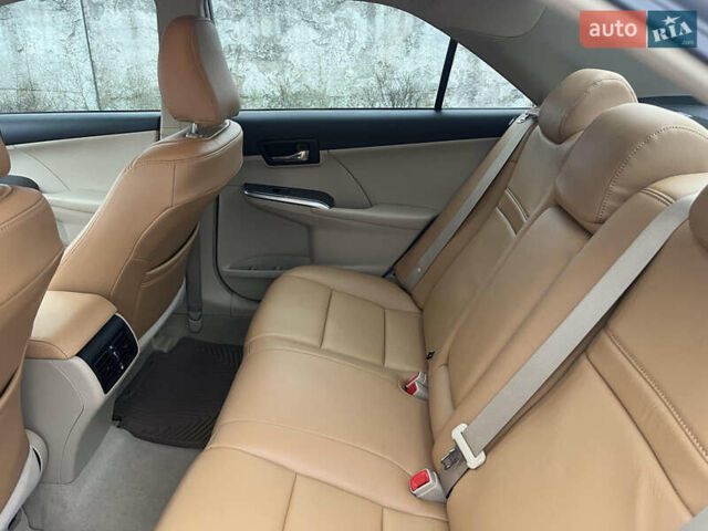 Бежевий Тойота Камрі, об'ємом двигуна 2.49 л та пробігом 126 тис. км за 14300 $, фото 16 на Automoto.ua