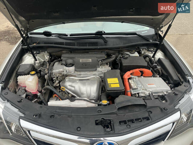 Бежевий Тойота Камрі, об'ємом двигуна 2.49 л та пробігом 126 тис. км за 14300 $, фото 6 на Automoto.ua