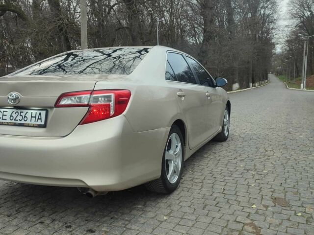 Бежевый Тойота Камри, объемом двигателя 2.5 л и пробегом 250 тыс. км за 11800 $, фото 3 на Automoto.ua
