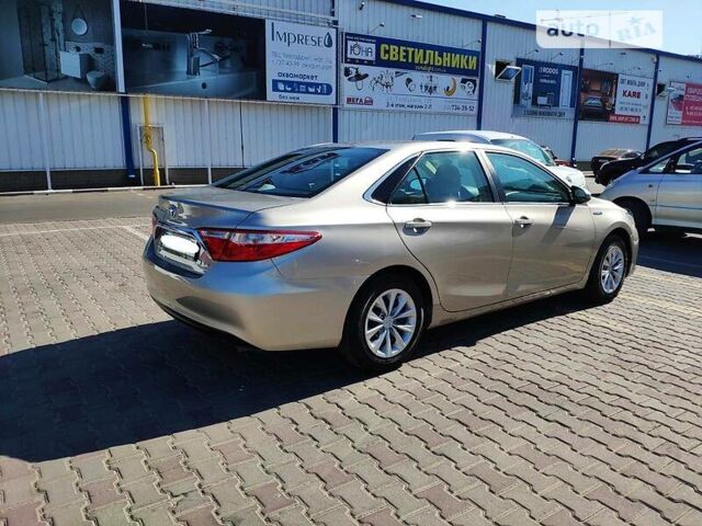 Бежевый Тойота Камри, объемом двигателя 2.5 л и пробегом 74 тыс. км за 17000 $, фото 5 на Automoto.ua