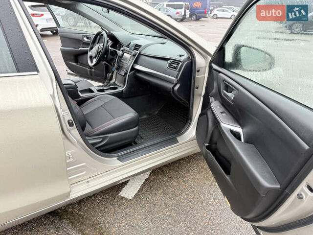 Бежевый Тойота Камри, объемом двигателя 2.49 л и пробегом 79 тыс. км за 12900 $, фото 18 на Automoto.ua