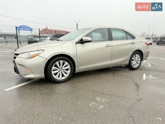 Бежевый Тойота Камри, объемом двигателя 2.49 л и пробегом 79 тыс. км за 12900 $, фото 7 на Automoto.ua