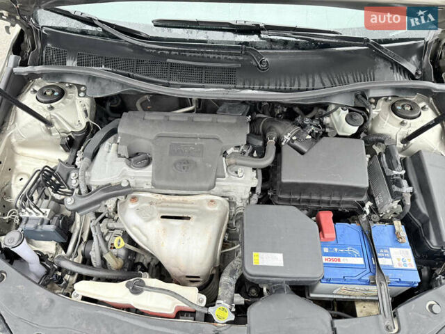 Бежевый Тойота Камри, объемом двигателя 2.49 л и пробегом 79 тыс. км за 12900 $, фото 30 на Automoto.ua