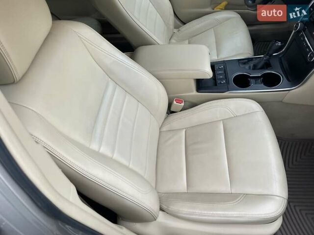 Бежевый Тойота Камри, объемом двигателя 2.5 л и пробегом 133 тыс. км за 12999 $, фото 20 на Automoto.ua
