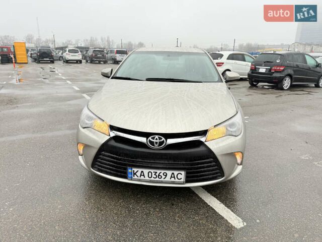 Бежевый Тойота Камри, объемом двигателя 2.49 л и пробегом 79 тыс. км за 12900 $, фото 3 на Automoto.ua