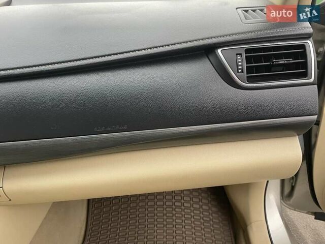 Бежевый Тойота Камри, объемом двигателя 2.5 л и пробегом 133 тыс. км за 12999 $, фото 26 на Automoto.ua