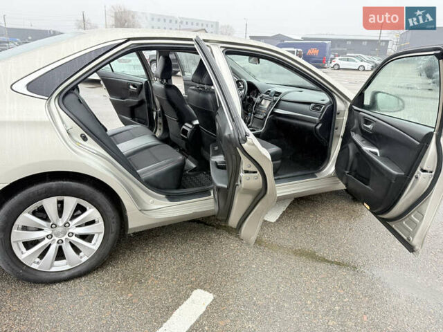 Бежевый Тойота Камри, объемом двигателя 2.49 л и пробегом 79 тыс. км за 12900 $, фото 21 на Automoto.ua