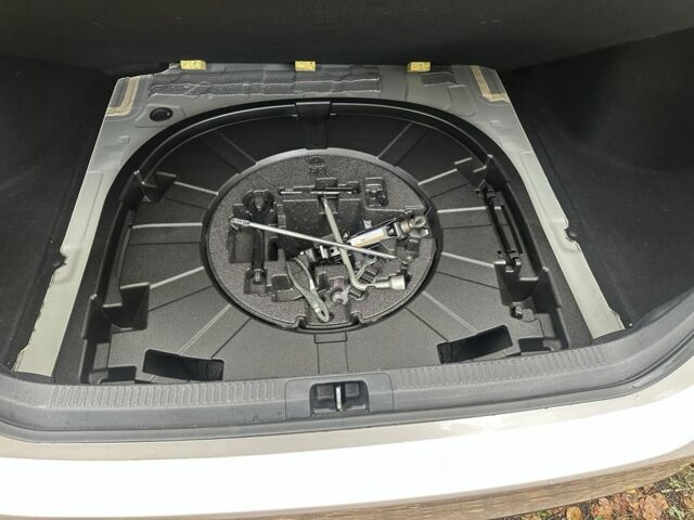 Бежевый Тойота Камри, объемом двигателя 2.5 л и пробегом 132 тыс. км за 19300 $, фото 15 на Automoto.ua