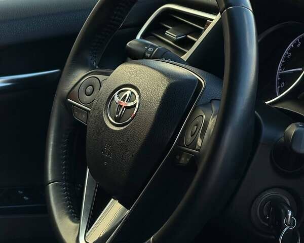 Тойота Камри 2017 в Черновцах на Automoto.ua Бежевый Тойота Камри, объемом двигателя 2.49 л и пробегом 75 тыс. км за 21900 $, фото 13 на Automoto.ua