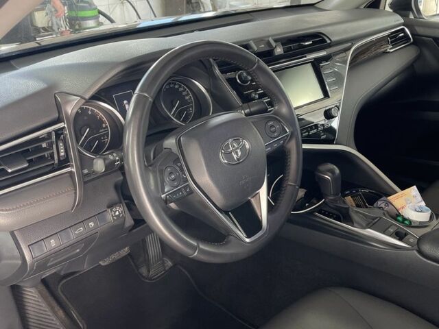 Черный Тойота Камри, объемом двигателя 2.5 л и пробегом 140 тыс. км за 19200 $, фото 6 на Automoto.ua