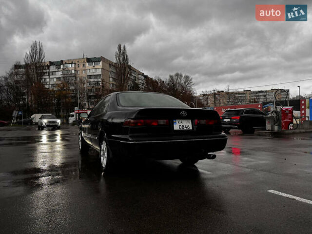 Чорний Тойота Камрі, об'ємом двигуна 2.2 л та пробігом 360 тис. км за 3450 $, фото 6 на Automoto.ua