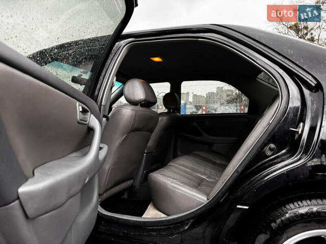 Чорний Тойота Камрі, об'ємом двигуна 2.2 л та пробігом 360 тис. км за 3450 $, фото 5 на Automoto.ua