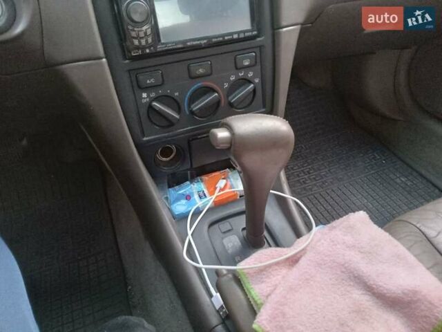 Черный Тойота Камри, объемом двигателя 2.2 л и пробегом 350 тыс. км за 3000 $, фото 11 на Automoto.ua