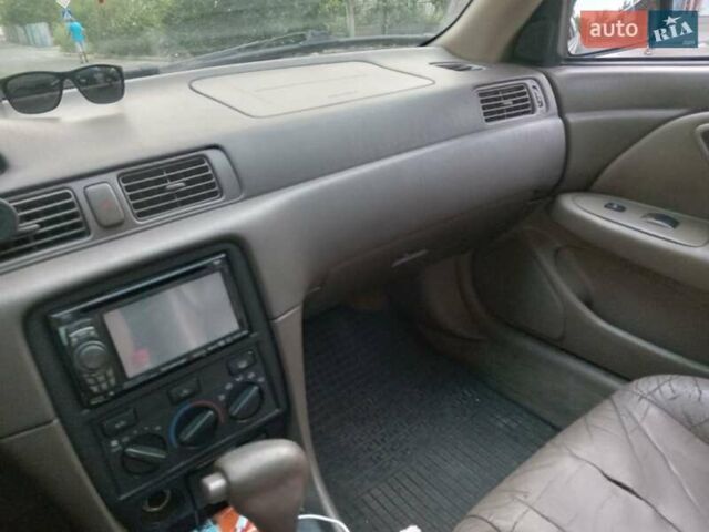 Черный Тойота Камри, объемом двигателя 2.2 л и пробегом 350 тыс. км за 3000 $, фото 8 на Automoto.ua