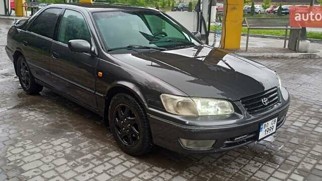 Чорний Тойота Камрі, об'ємом двигуна 3 л та пробігом 333 тис. км за 2850 $, фото 8 на Automoto.ua