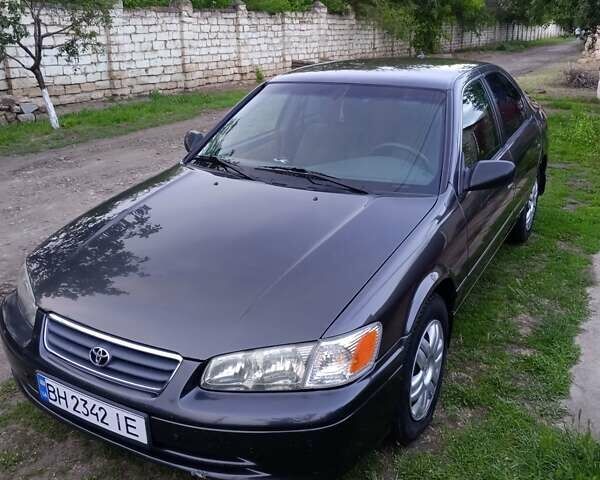 Черный Тойота Камри, объемом двигателя 2.2 л и пробегом 185 тыс. км за 4400 $, фото 8 на Automoto.ua