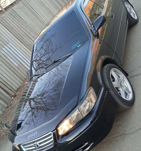 Черный Тойота Камри, объемом двигателя 2.2 л и пробегом 343 тыс. км за 5100 $, фото 5 на Automoto.ua