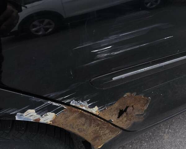 Черный Тойота Камри, объемом двигателя 2.4 л и пробегом 275 тыс. км за 4800 $, фото 8 на Automoto.ua