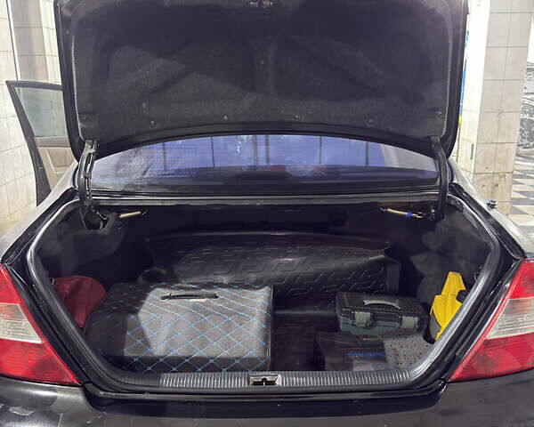 Черный Тойота Камри, объемом двигателя 2.36 л и пробегом 527 тыс. км за 5400 $, фото 10 на Automoto.ua