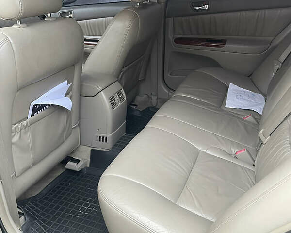 Черный Тойота Камри, объемом двигателя 3 л и пробегом 200 тыс. км за 5800 $, фото 5 на Automoto.ua