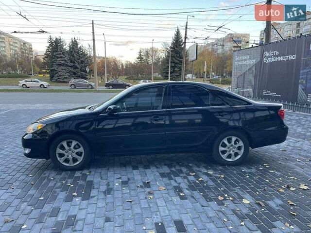 Черный Тойота Камри, объемом двигателя 3 л и пробегом 300 тыс. км за 4400 $, фото 3 на Automoto.ua