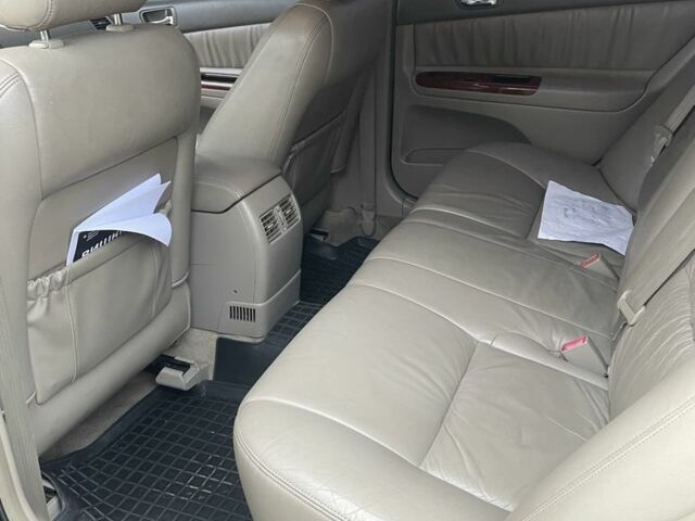 Черный Тойота Камри, объемом двигателя 3 л и пробегом 200 тыс. км за 6000 $, фото 5 на Automoto.ua