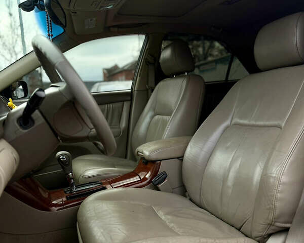 Чорний Тойота Камрі, об'ємом двигуна 3 л та пробігом 203 тис. км за 3999 $, фото 12 на Automoto.ua