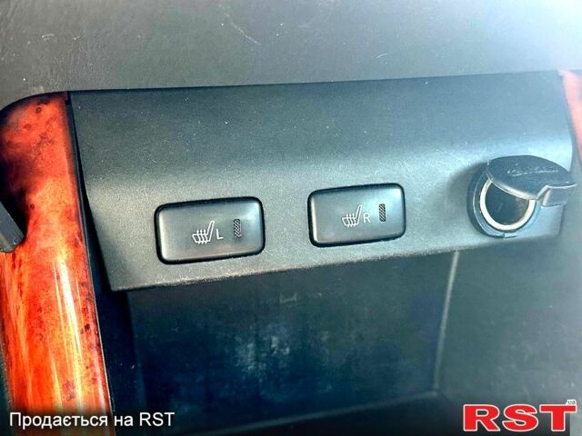 Тойота Камрі 2004 у Харкові на Automoto.ua Чорний Тойота Камрі, об'ємом двигуна 3 л та пробігом 231 тис. км за 5000 $, фото 12 на Automoto.ua