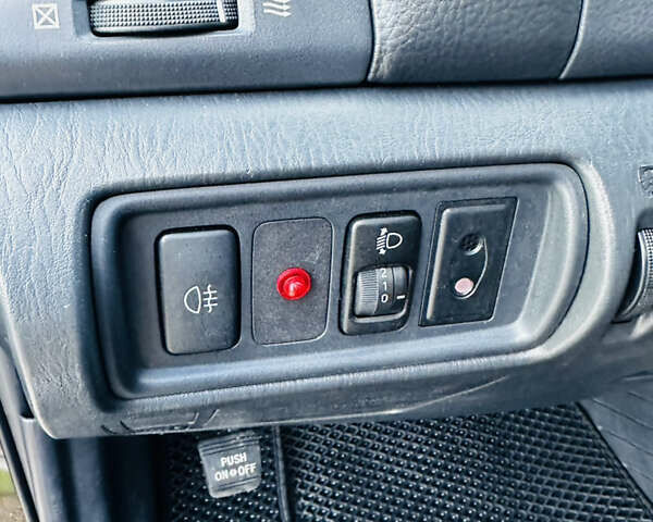 Тойота Камри 2004 в Харькове на Automoto.ua Черный Тойота Камри, объемом двигателя 3 л и пробегом 275 тыс. км за 4999 $, фото 9 на Automoto.ua