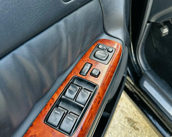 Тойота Камри 2004 в Харькове на Automoto.ua Черный Тойота Камри, объемом двигателя 3 л и пробегом 275 тыс. км за 4999 $, фото 8 на Automoto.ua