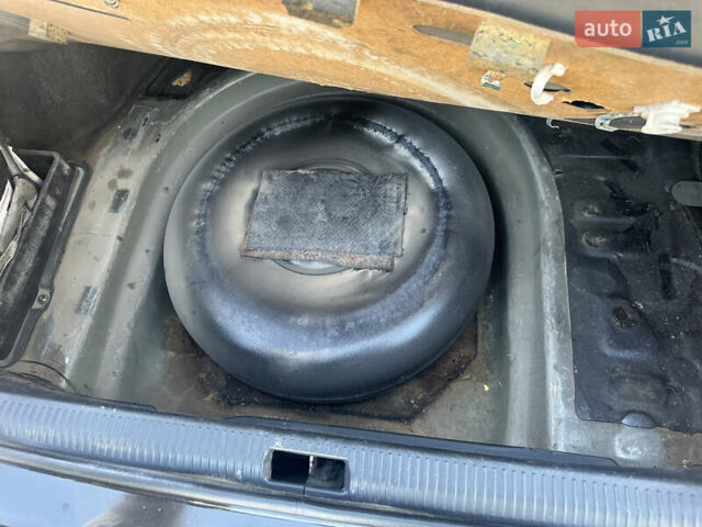 Черный Тойота Камри, объемом двигателя 2.4 л и пробегом 312 тыс. км за 7200 $, фото 28 на Automoto.ua