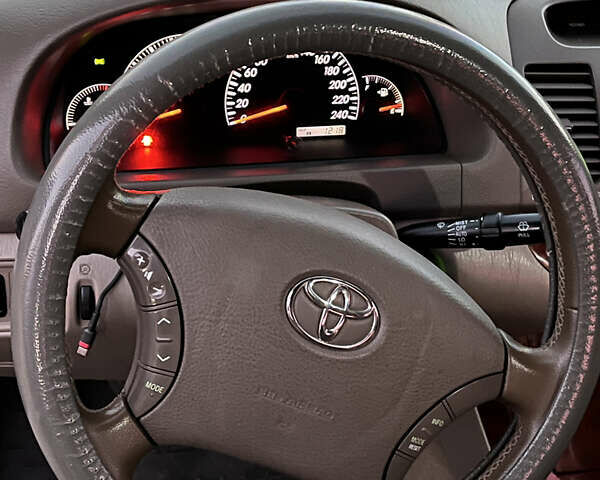 Черный Тойота Камри, объемом двигателя 2.4 л и пробегом 317 тыс. км за 5650 $, фото 10 на Automoto.ua