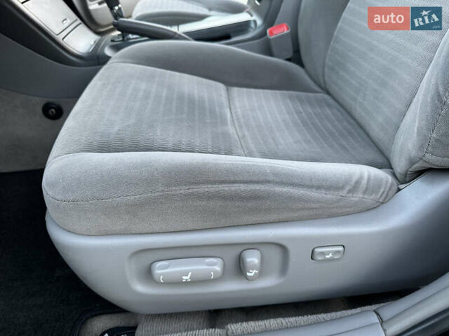 Черный Тойота Камри, объемом двигателя 2.36 л и пробегом 98 тыс. км за 8700 $, фото 43 на Automoto.ua