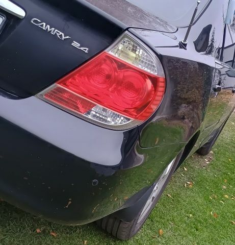 Чорний Тойота Камрі, об'ємом двигуна 0 л та пробігом 300 тис. км за 5100 $, фото 11 на Automoto.ua