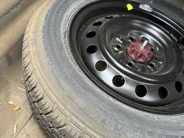 Черный Тойота Камри, объемом двигателя 2.4 л и пробегом 180 тыс. км за 6000 $, фото 18 на Automoto.ua