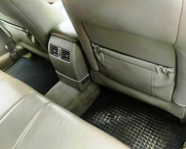 Чорний Тойота Камрі, об'ємом двигуна 3 л та пробігом 208 тис. км за 6700 $, фото 9 на Automoto.ua