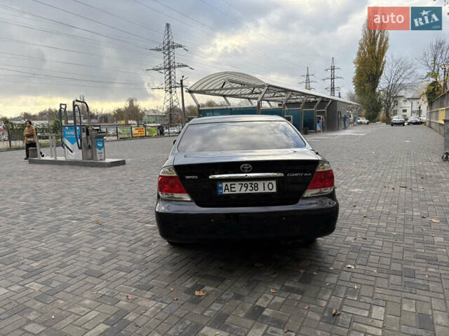 Черный Тойота Камри, объемом двигателя 2.4 л и пробегом 326 тыс. км за 6300 $, фото 4 на Automoto.ua