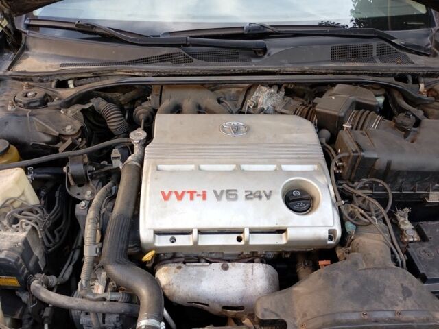 Черный Тойота Камри, объемом двигателя 3 л и пробегом 502 тыс. км за 3200 $, фото 13 на Automoto.ua