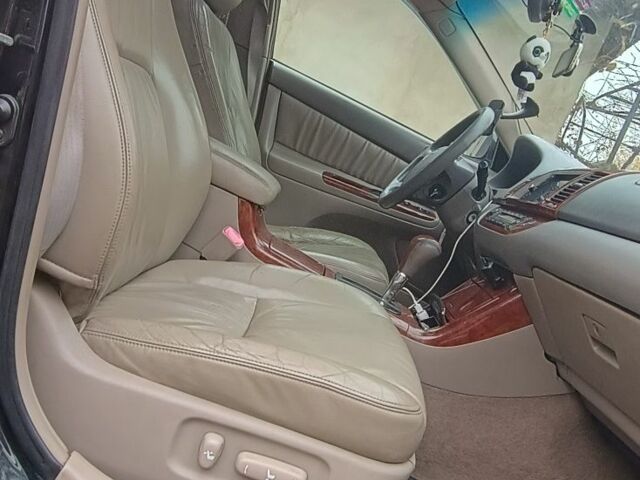 Чорний Тойота Камрі, об'ємом двигуна 0 л та пробігом 300 тис. км за 5100 $, фото 16 на Automoto.ua