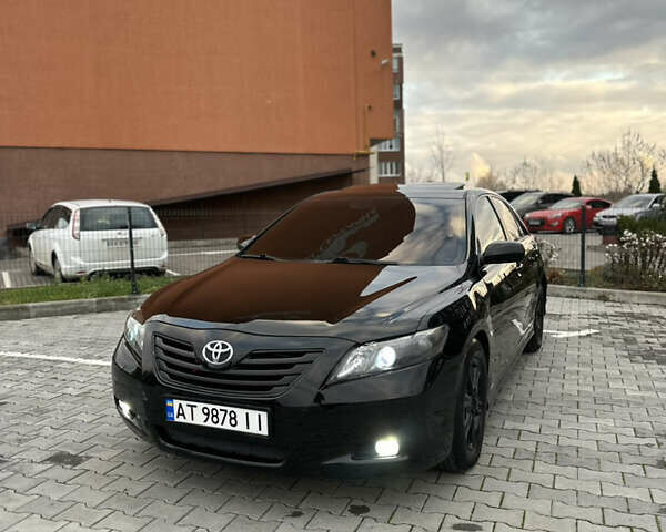Черный Тойота Камри, объемом двигателя 3.5 л и пробегом 288 тыс. км за 8200 $, фото 8 на Automoto.ua