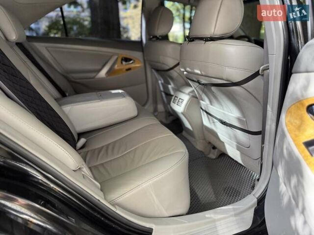 Тойота Камри 2006 в Хмельницком на Automoto.ua Черный Тойота Камри, объемом двигателя 2.36 л и пробегом 340 тыс. км за 8499 $, фото 24 на Automoto.ua