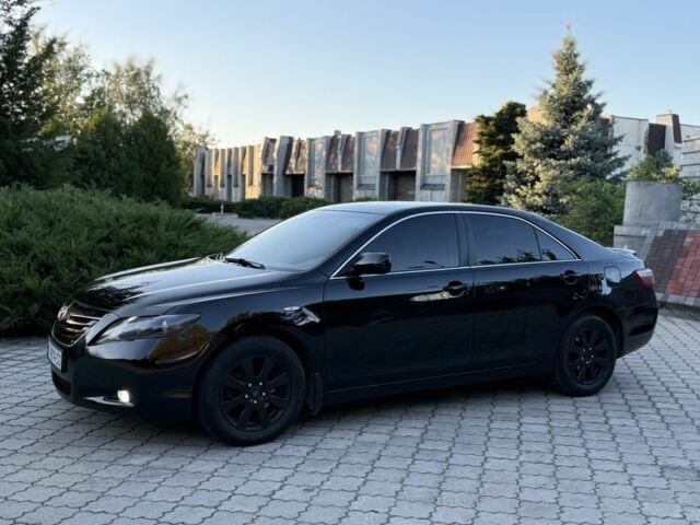 Черный Тойота Камри, объемом двигателя 3.5 л и пробегом 245 тыс. км за 7500 $, фото 1 на Automoto.ua