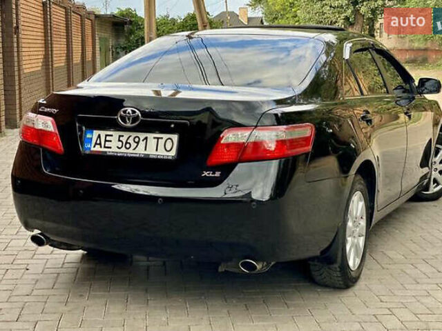 Чорний Тойота Камрі, об'ємом двигуна 3.5 л та пробігом 245 тис. км за 10500 $, фото 2 на Automoto.ua