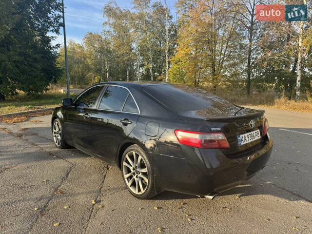 Черный Тойота Камри, объемом двигателя 3.46 л и пробегом 337 тыс. км за 9000 $, фото 6 на Automoto.ua